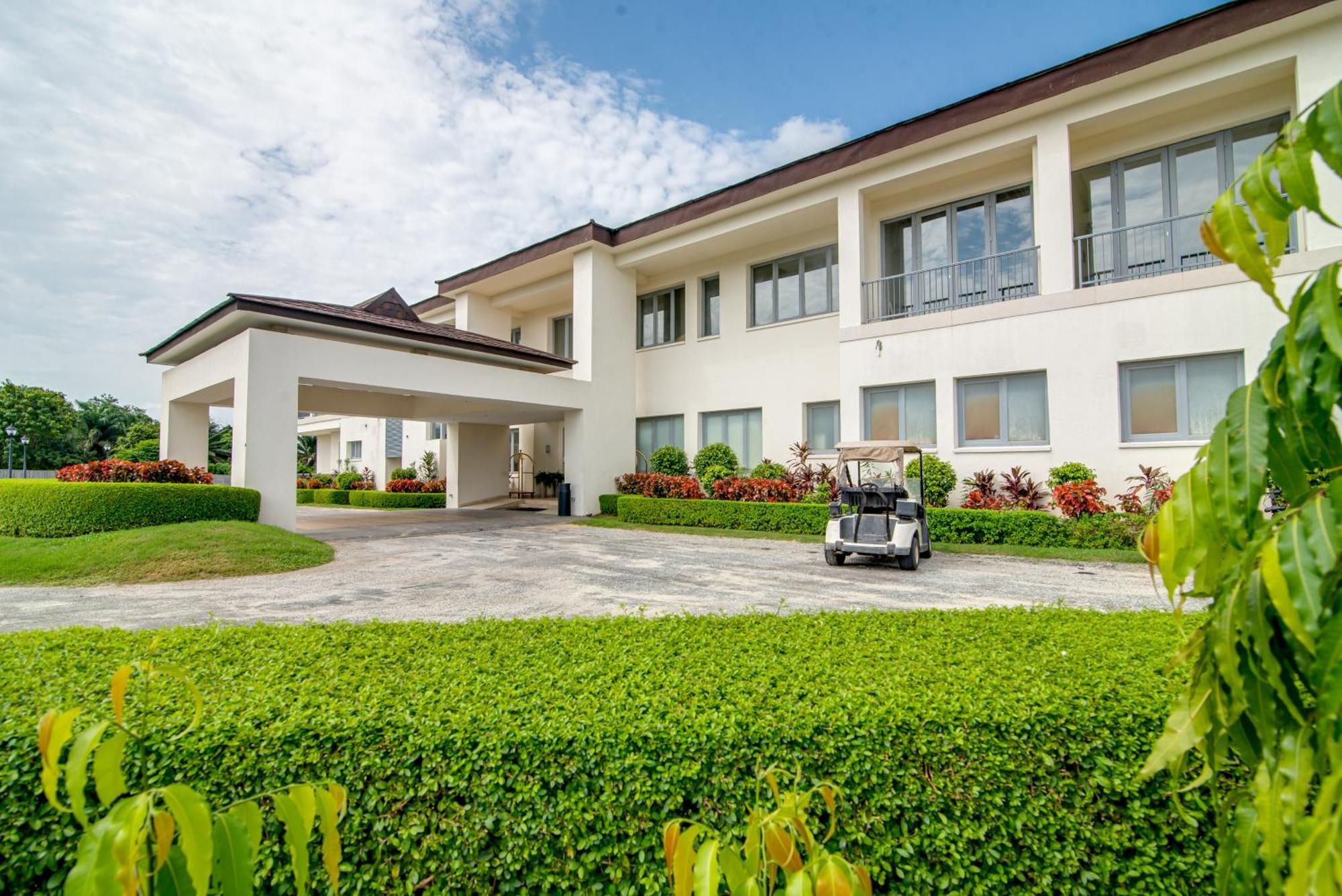 Lakowe Lakes Hotel, Golf And Country Estate By Newmark Lagos Eksteriør bilde